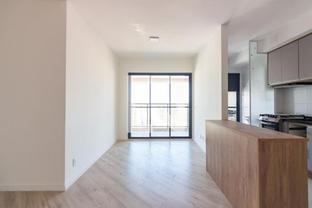 Sala  de apartamento para alugar com 3 quartos, 75m² em Vila Yara, Osasco