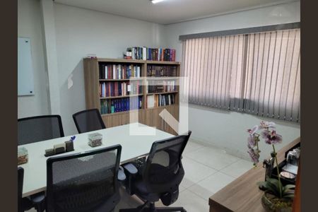 Casa à venda com 3 quartos, 115m² em Parque São Quirino, Campinas