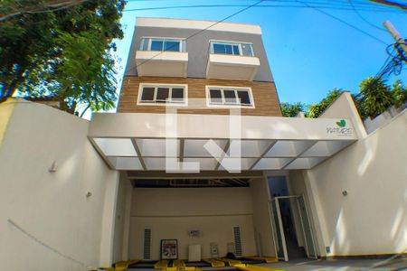 Fachada de casa à venda com 3 quartos, 67m² em Ingá, Niterói