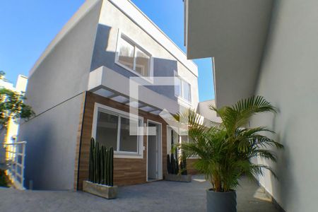 Área comum de casa à venda com 2 quartos, 72m² em Ingá, Niterói