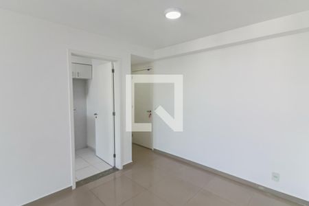 Sala de apartamento para alugar com 3 quartos, 84m² em Vila Sônia, São Paulo