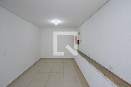 Sala de casa para alugar com 1 quarto, 40m² em Santo Amaro, São Paulo