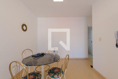 Sala de apartamento para alugar com 2 quartos, 90m² em Carvoeira, Florianópolis