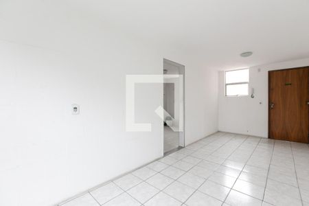 Sala de apartamento para alugar com 2 quartos, 59m² em Itaquera, São Paulo