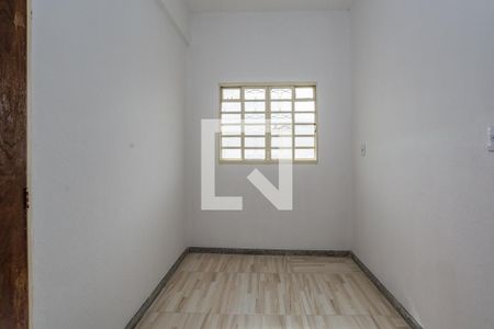 Sala de casa para alugar com 2 quartos, 55m² em Nova Gameleira, Belo Horizonte