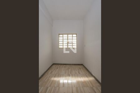 Sala de casa para alugar com 2 quartos, 55m² em Nova Gameleira, Belo Horizonte