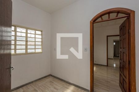 Sala de casa para alugar com 2 quartos, 55m² em Nova Gameleira, Belo Horizonte