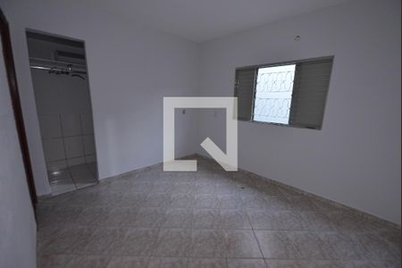 Suíte de casa para alugar com 3 quartos, 110m² em Vila Jardim São Judas Tadeu, Goiânia