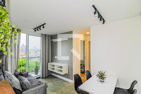 Sala de apartamento para alugar com 2 quartos, 41m² em Santo Amaro, São Paulo