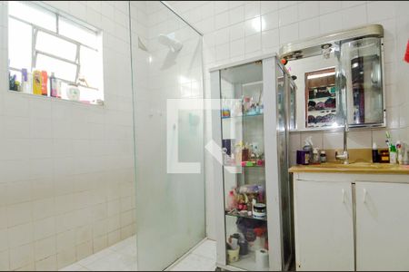 Casa à venda com 360m², 4 quartos e 3 vagas Casa à venda com 360m², 4 quartos e 3 vagasBanheiro do Quarto 2