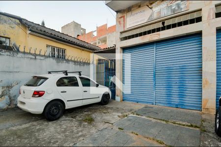 Casa à venda com 360m², 4 quartos e 3 vagas Casa à venda com 360m², 4 quartos e 3 vagasGaragem