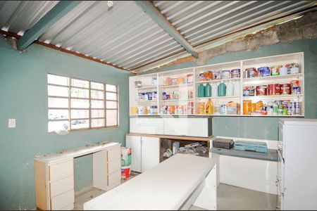 Casa à venda com 360m², 4 quartos e 3 vagas Casa à venda com 360m², 4 quartos e 3 vagasQuarto de Serviço