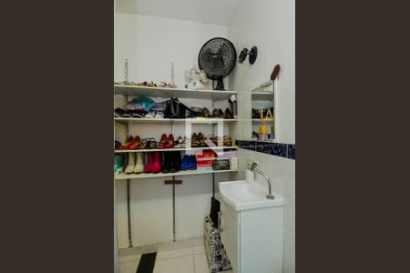 Casa à venda com 360m², 4 quartos e 3 vagas Casa à venda com 360m², 4 quartos e 3 vagasBanheiro do Quarto 4