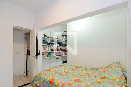 Casa à venda com 360m², 4 quartos e 3 vagas Casa à venda com 360m², 4 quartos e 3 vagasQuarto 4 - Suíte