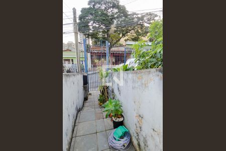 Casa à venda com 360m², 4 quartos e 3 vagas Casa à venda com 360m², 4 quartos e 3 vagasEntrada Social