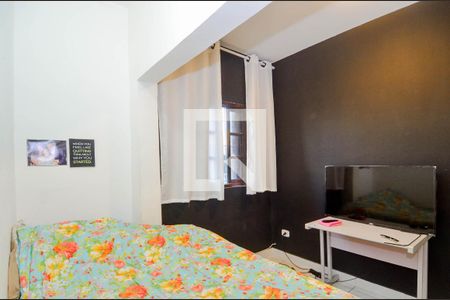 Casa à venda com 360m², 4 quartos e 3 vagas Casa à venda com 360m², 4 quartos e 3 vagasQuarto 4 - Suíte