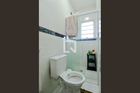 Casa à venda com 360m², 4 quartos e 3 vagas Casa à venda com 360m², 4 quartos e 3 vagasBanheiro do Quarto 4