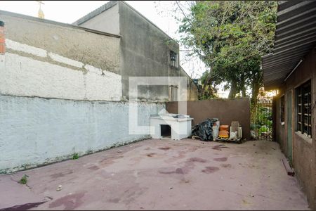 Casa à venda com 360m², 4 quartos e 3 vagas Casa à venda com 360m², 4 quartos e 3 vagasQuintal