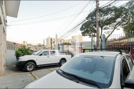 Casa à venda com 360m², 4 quartos e 3 vagas Casa à venda com 360m², 4 quartos e 3 vagasGaragem