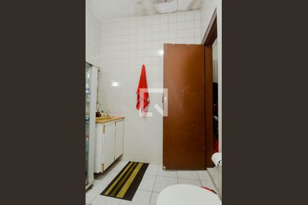 Casa à venda com 360m², 4 quartos e 3 vagas Casa à venda com 360m², 4 quartos e 3 vagasBanheiro do Quarto 2