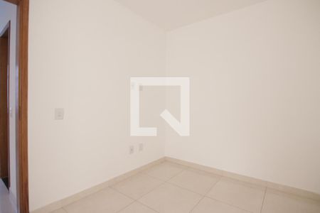 Quarto 1 de apartamento para alugar com 2 quartos, 38m² em Jardim Penha, São Paulo