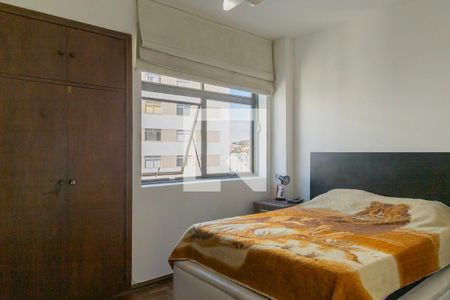 Suíte  de apartamento à venda com 3 quartos, 95m² em Santo Antônio, Belo Horizonte
