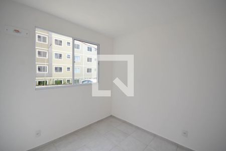 Quarto 1 de apartamento para alugar com 2 quartos, 43m² em Jardim Alvorada, Nova Iguaçu