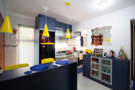 Sala/Cozinha de apartamento à venda com 1 quarto, 26m² em Vila Campanela, São Paulo