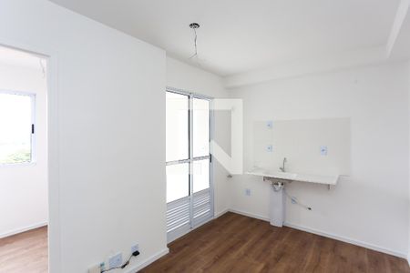 Kitnet / Sala / Cozinha de kitnet/studio à venda com 2 quartos, 32m² em Vila Sônia, São Paulo