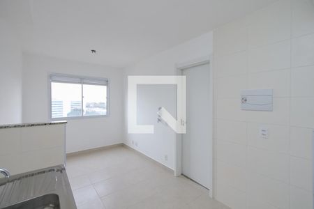 Sala/Cozinha de apartamento à venda com 2 quartos, 27m² em Jardim Mirante, São Paulo