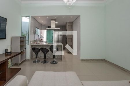 Sala de casa à venda com 2 quartos, 220m² em Dom Cabral, Belo Horizonte