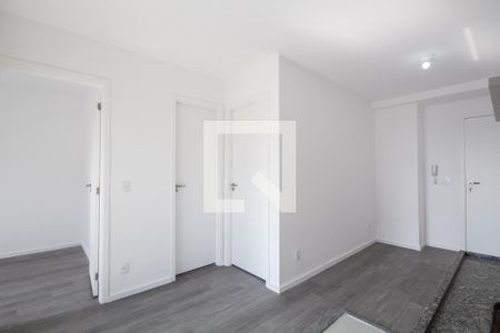 
Sala/Cozinha
  de apartamento à venda com 2 quartos, 42m² em Presidente Altino, Osasco