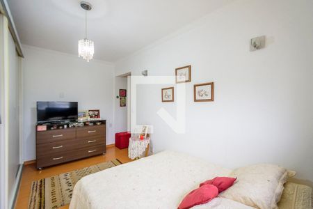 Quarto 1 de apartamento para alugar com 2 quartos, 57m² em Cristal, Porto Alegre