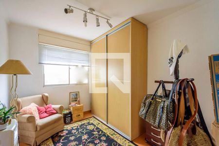 Quarto 2 de apartamento para alugar com 2 quartos, 57m² em Cristal, Porto Alegre