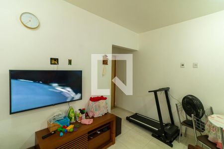 Sala 2 de casa à venda com 3 quartos, 145m² em Vila Araguaia, São Paulo