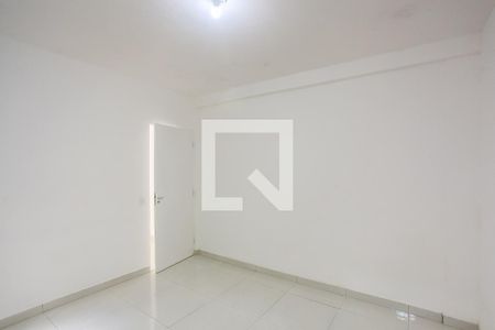 Sala / Quarto de casa para alugar com 1 quarto, 28m² em Jardim Taboão, São Paulo