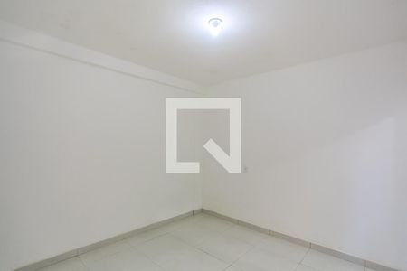 Sala / Quarto de casa para alugar com 1 quarto, 28m² em Jardim Taboão, São Paulo