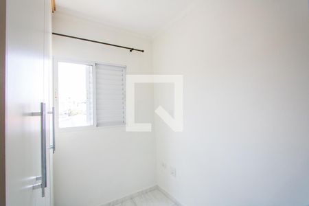 Quarto 2 de apartamento para alugar com 2 quartos, 76m² em Vila Linda, Santo André