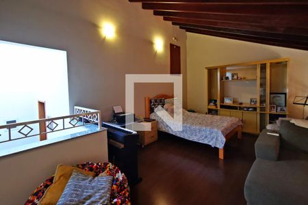 Casa à venda com 346m², 3 quartos e 4 vagas Casa à venda com 346m², 3 quartos e 4 vagasMezanino