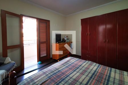 Casa à venda com 346m², 3 quartos e 4 vagas Casa à venda com 346m², 3 quartos e 4 vagasQuarto 2