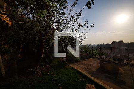 Casa à venda com 346m², 3 quartos e 4 vagas Casa à venda com 346m², 3 quartos e 4 vagasPomar