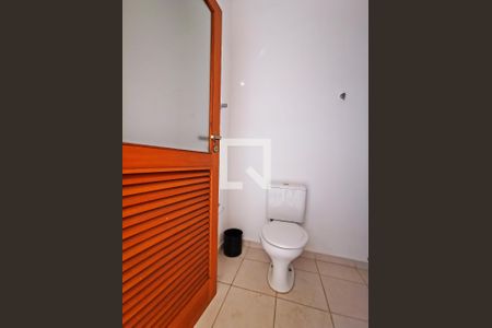 Casa à venda com 346m², 3 quartos e 4 vagas Casa à venda com 346m², 3 quartos e 4 vagasChurrasqueira - Banheiro