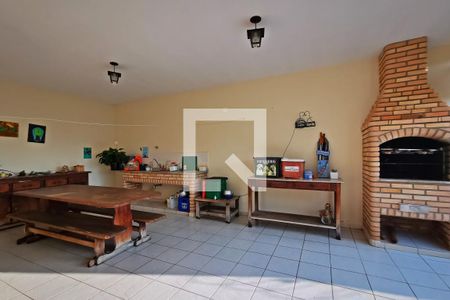 Casa à venda com 346m², 3 quartos e 4 vagas Casa à venda com 346m², 3 quartos e 4 vagasChurrasqueira