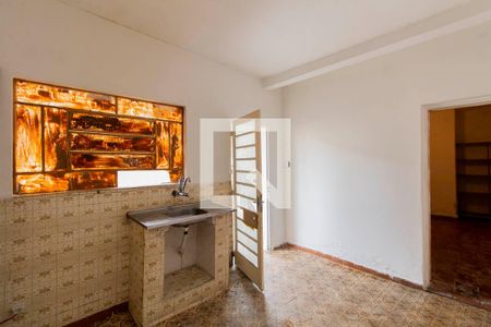 Cozinha de casa para alugar com 1 quarto, 48m² em Jardim Santa Maria, São Paulo