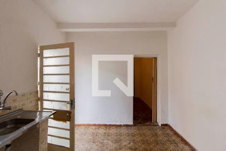 Cozinha de casa para alugar com 1 quarto, 48m² em Jardim Santa Maria, São Paulo