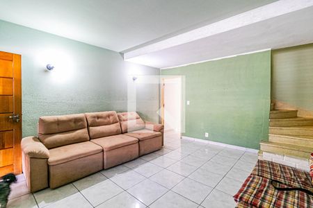 Sala de casa para alugar com 3 quartos, 230m² em Jardim Peri Peri, São Paulo