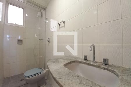 Banheiro de apartamento para alugar com 3 quartos, 131m² em Jardim Proença, Campinas