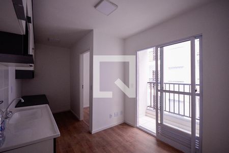 Sala/Cozinha  de apartamento para alugar com 2 quartos, 33m² em Ipiranga, São Paulo