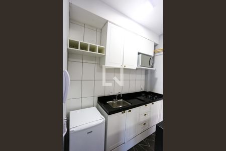 Kitnet sala cozinha de kitnet/studio para alugar com 1 quarto, 26m² em Jardim Panorama, São Paulo