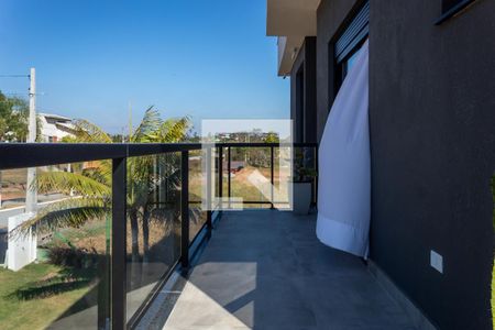 Casa para alugar com 250m², 3 quartos e 6 vagas Casa para alugar com 250m², 3 quartos e 6 vagasVaranda